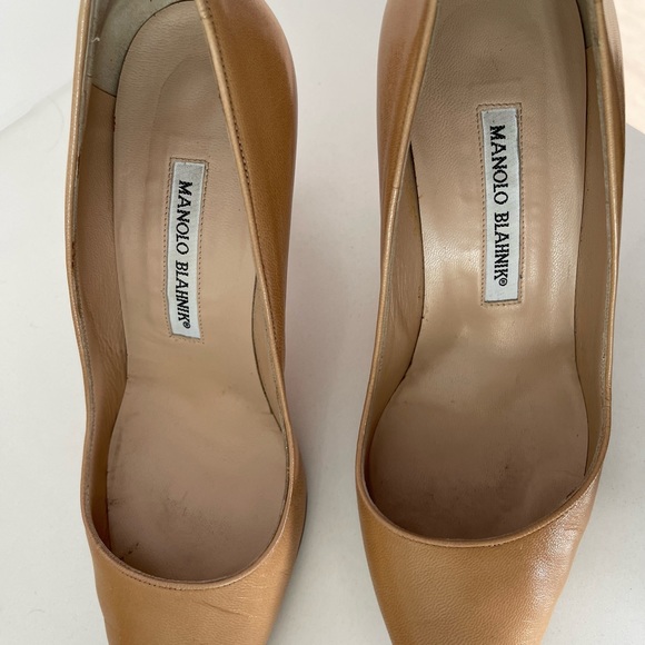 Manolo Blahnik Neutral heels - Picture 6 of 9
